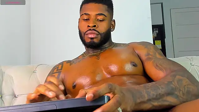 Makonneen live sex cam