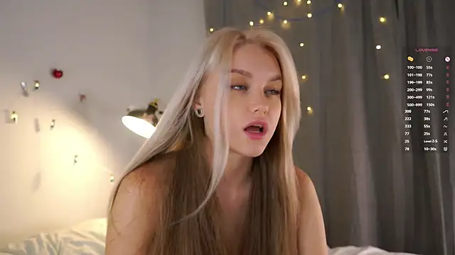 CherieSprinzl live sex cam