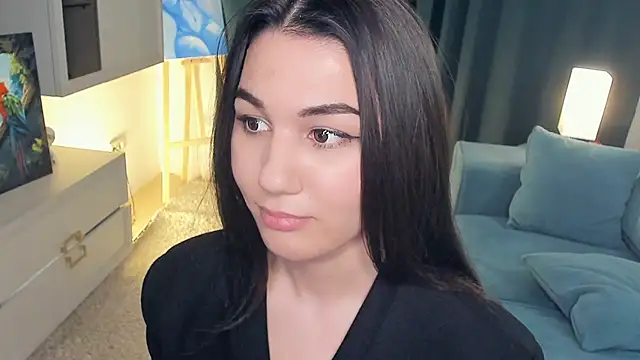 HienBiddie's cam snapshot