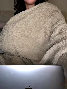 Natur4lBeautyb33's cam snapshot