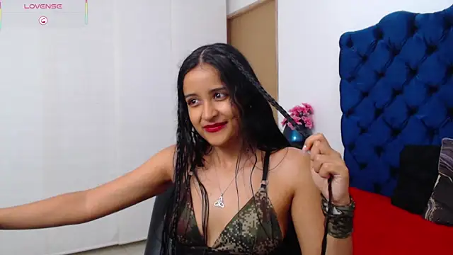 Lili666_'s cam snapshot