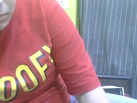 Lovli_Neha's cam snapshot