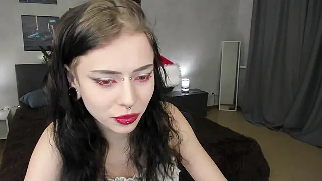 tata__goth's cam snapshot