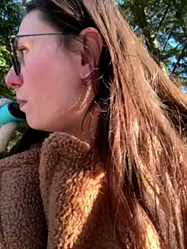 AvaFlowers6's cam snapshot