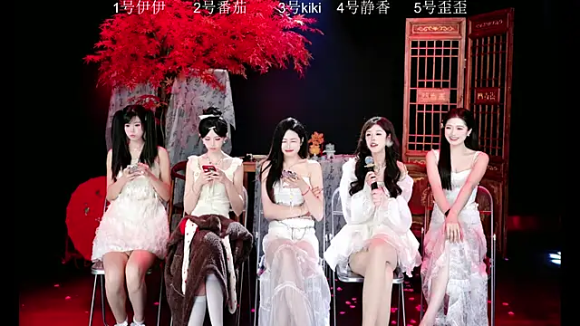 Shiny-girl7788's cam snapshot