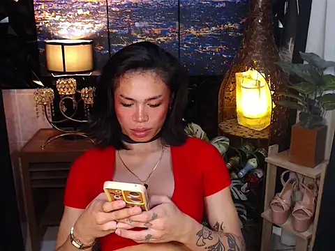 WILDROXIE live sex cam