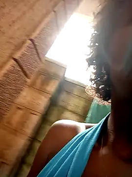 Petite_li live sex cam