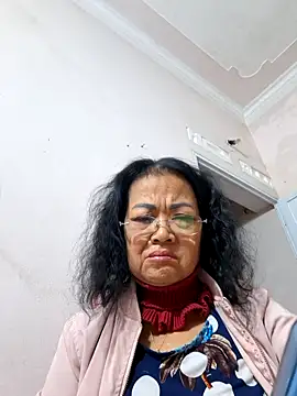 Hotestlove's cam snapshot