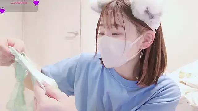 Mamu_Mamu_'s cam snapshot