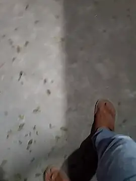 Meow_buggie live sex cam