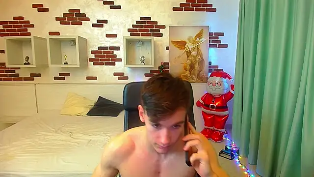 BradyFlint live sex cam