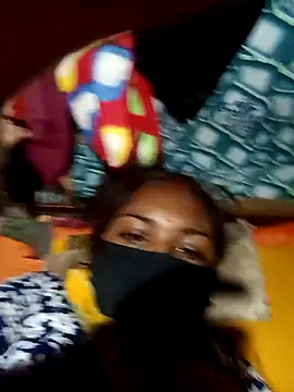 Devi_Chatterjee's cam snapshot