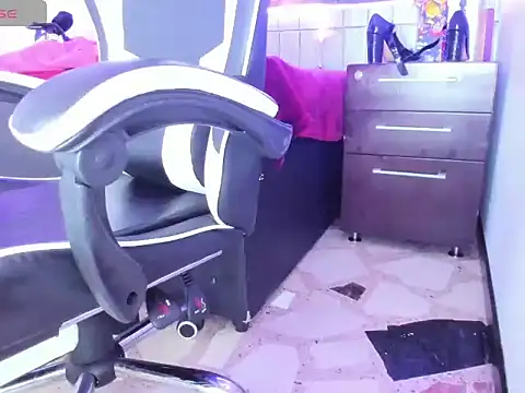 dolly_boob's cam snapshot