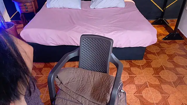 amabel_zambrano's cam snapshot