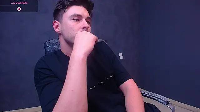 EnzoRace's cam snapshot