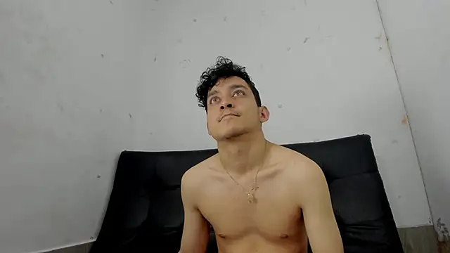 Amun_obsidian's cam snapshot