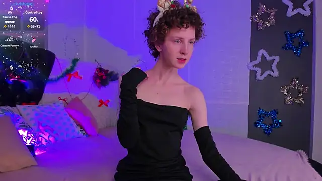 M1BabyG1rl's cam snapshot