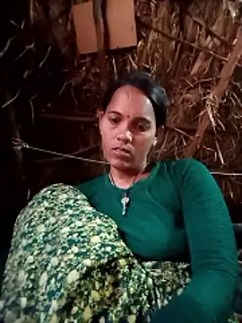 Cutsedi3's cam snapshot