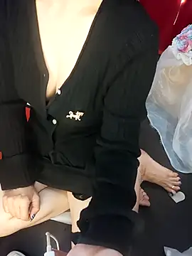 Alone_nothing's cam snapshot