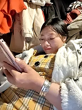 Sinhlinh2020's cam snapshot