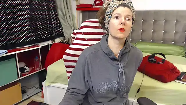 kellyterapy's cam snapshot