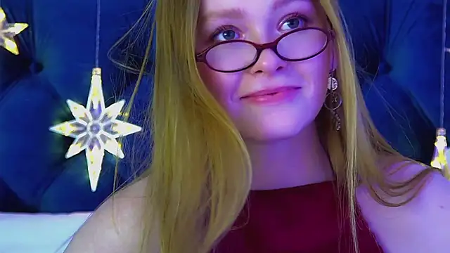 AgataFoxley's cam snapshot