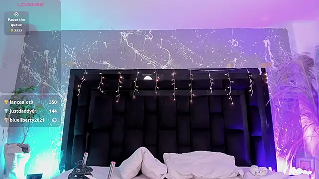 NicoKingg_ live sex cam