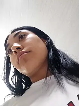 AmberGold-'s cam snapshot