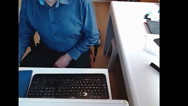 dutchpornking live sex cam