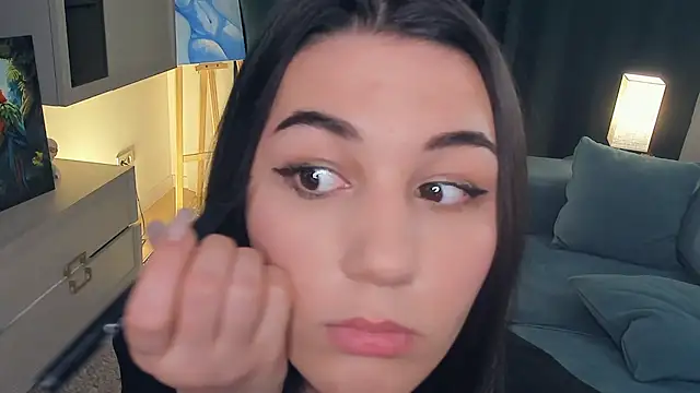 HienBiddie's cam snapshot