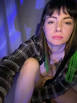 NaughtyFknVeteran live sex cam