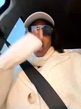 Black_Dolll live sex cam