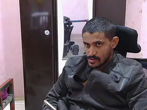 HotXKrish's cam snapshot