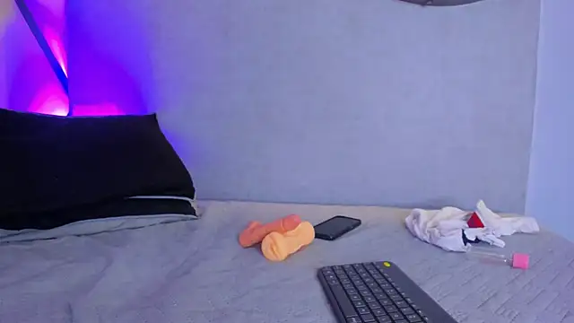 _Leohot_'s cam snapshot