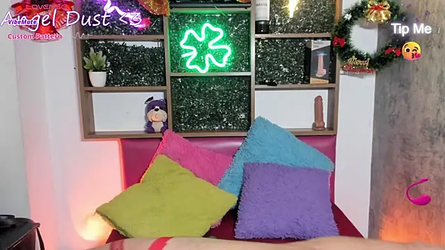 Angeldust19's cam snapshot