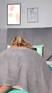 PearlSexxy69's cam snapshot