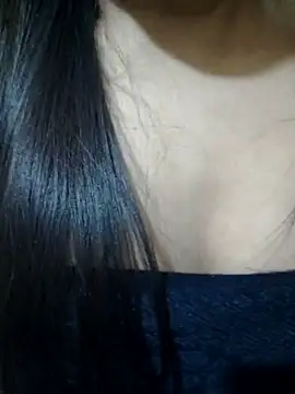 Roshni_98 live sex cam