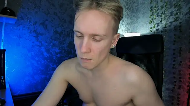 AlexxSweet live sex cam