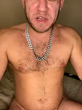 Weestud94 live sex cam