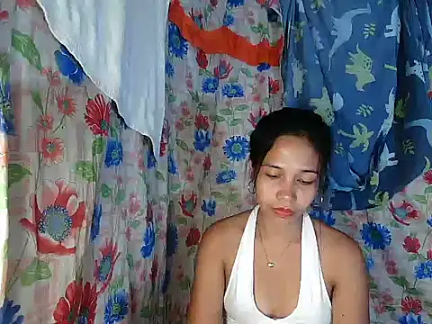 PinaySkinnyGirl live sex cam
