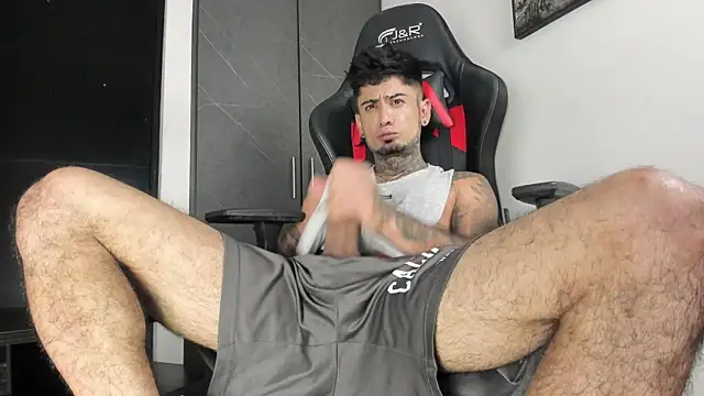 sergiio_mesa27 live sex cam