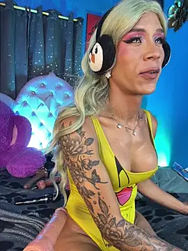 Naugth_channel_ts live sex cam