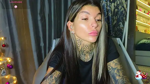 tattooedBabyy's cam snapshot