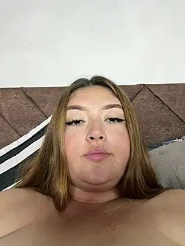 Sofia_Queen17 live sex cam