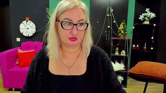 ChristyBrooks's cam snapshot