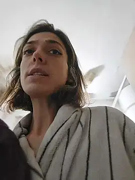 SheTheDeeevil live sex cam