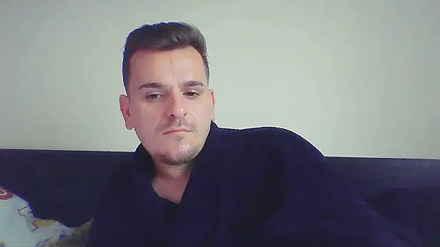 Huge_cock22cm's cam snapshot