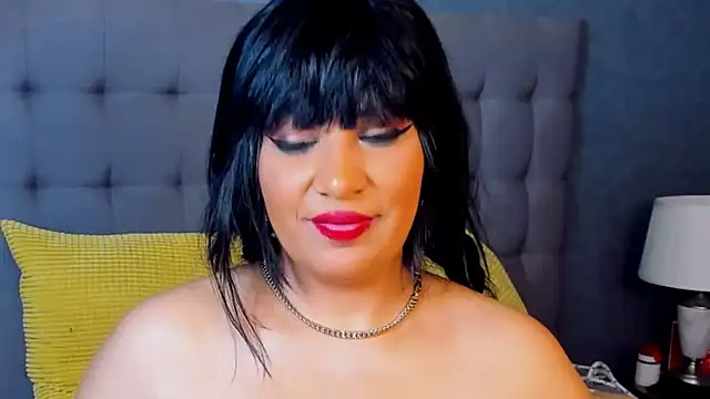 AmyCubes live sex cam