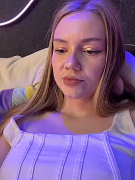 MilaMoone's cam snapshot