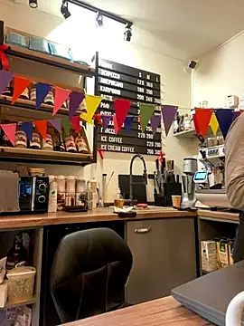 cinnabon_ live sex cam